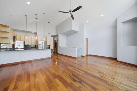 852 North Ashland Avenue Chicago IL 60622