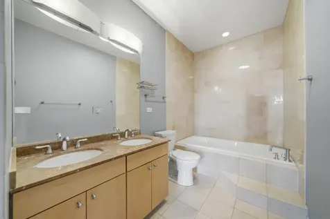 852 North Ashland Avenue Chicago IL 60622