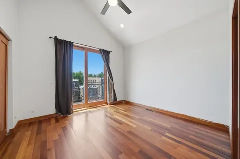 852 North Ashland Avenue Chicago IL 60622