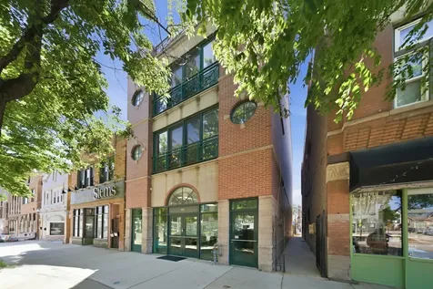 852 North Ashland Avenue Chicago IL 60622