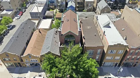 852 North Ashland Avenue Chicago IL 60622