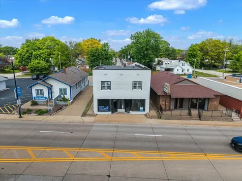 3313 Avenue Of The Cities Moline IL 61265