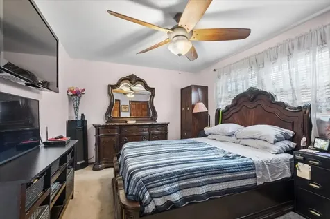 15622 Madison Avenue Dolton IL 60419