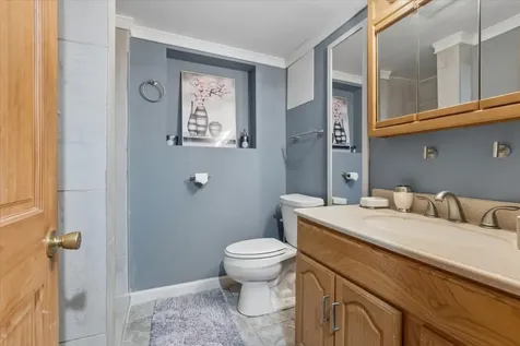 15622 Madison Avenue Dolton IL 60419