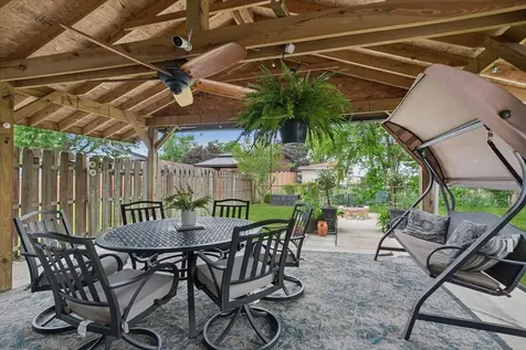 15622 Madison Avenue Dolton IL 60419