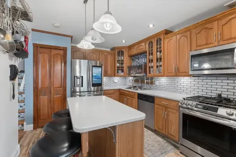15622 Madison Avenue Dolton IL 60419