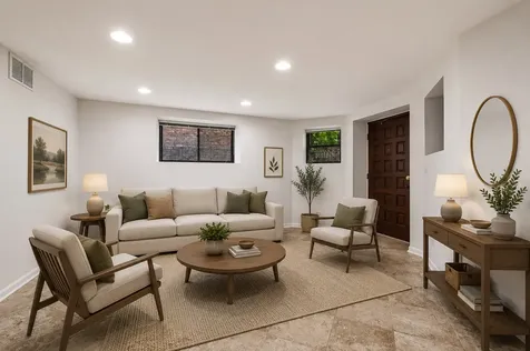 1416 West Carmen Avenue Chicago IL 60640