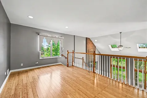 19057 South Saddlebrook Drive Shorewood IL 60404