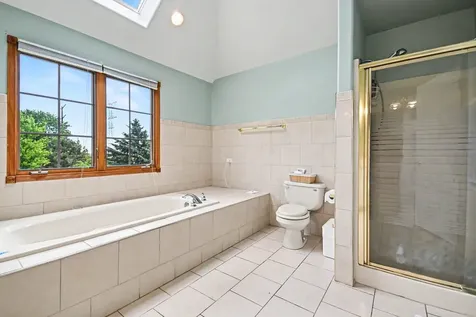 19057 South Saddlebrook Drive Shorewood IL 60404
