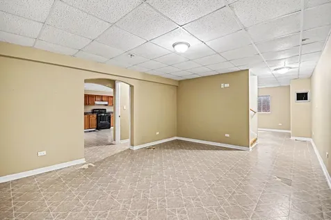 19057 South Saddlebrook Drive Shorewood IL 60404