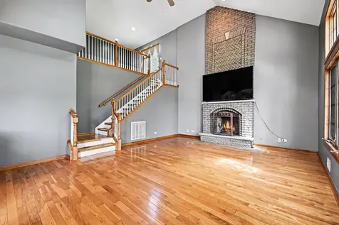 19057 South Saddlebrook Drive Shorewood IL 60404