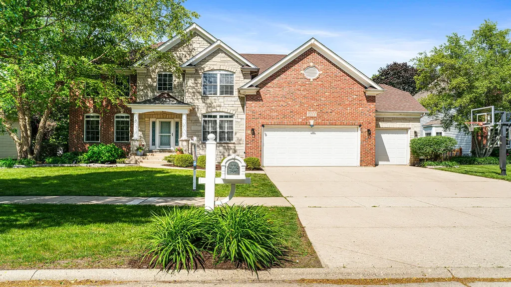 3511 Kestral Drive Naperville IL 60564