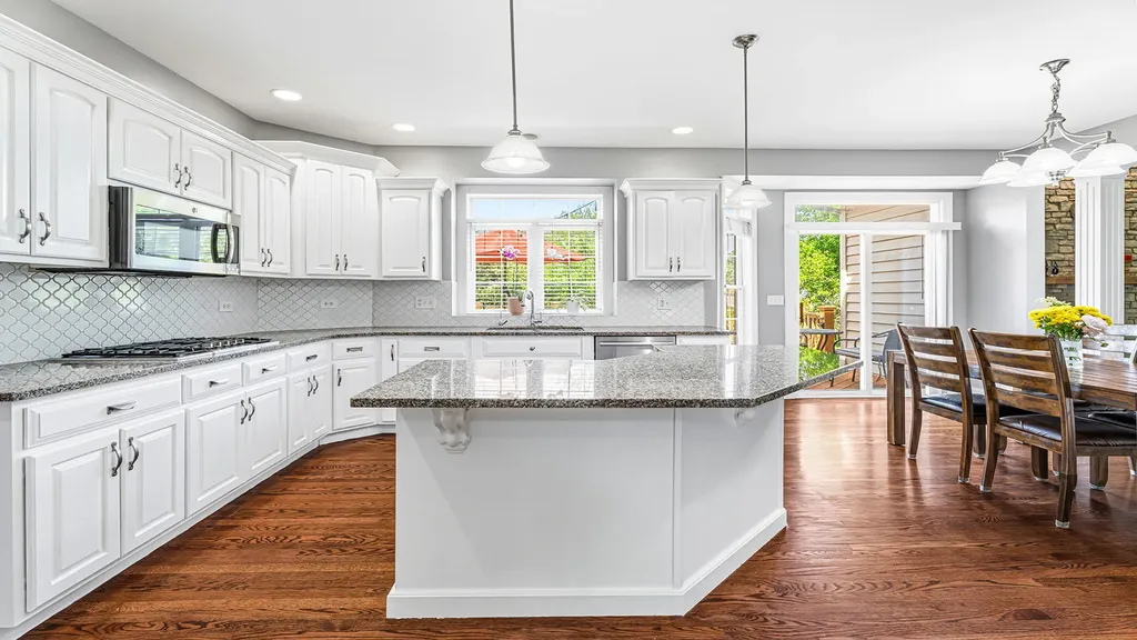 3511 Kestral Drive Naperville IL 60564