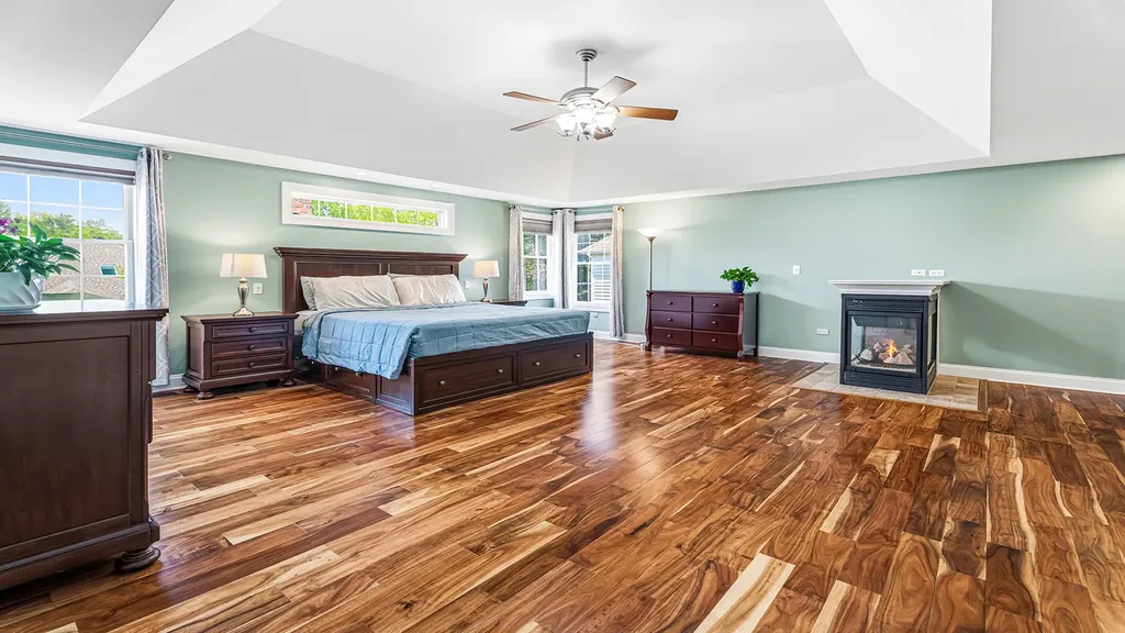 3511 Kestral Drive Naperville IL 60564