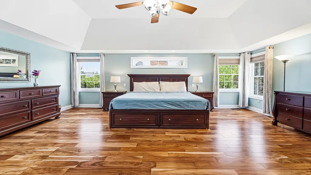 3511 Kestral Drive Naperville IL 60564