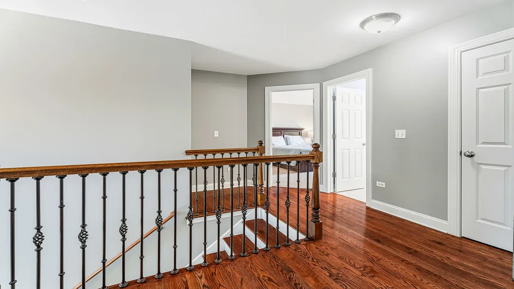 3511 Kestral Drive Naperville IL 60564
