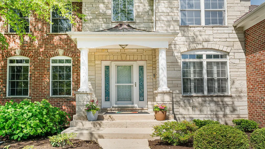 3511 Kestral Drive Naperville IL 60564