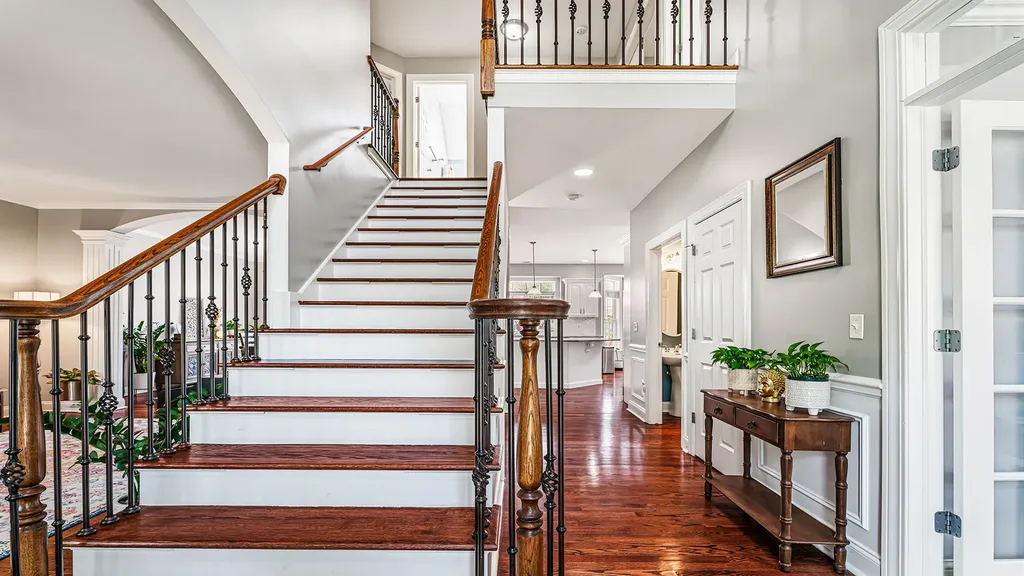 3511 Kestral Drive Naperville IL 60564