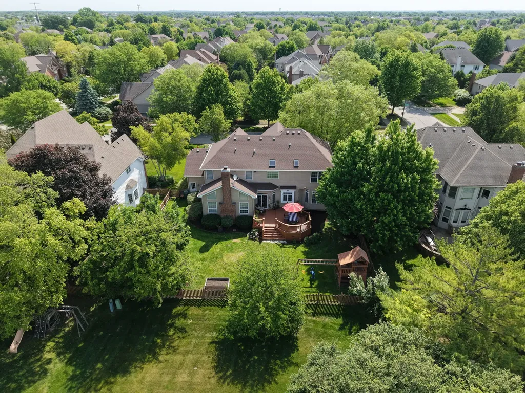 3511 Kestral Drive Naperville IL 60564