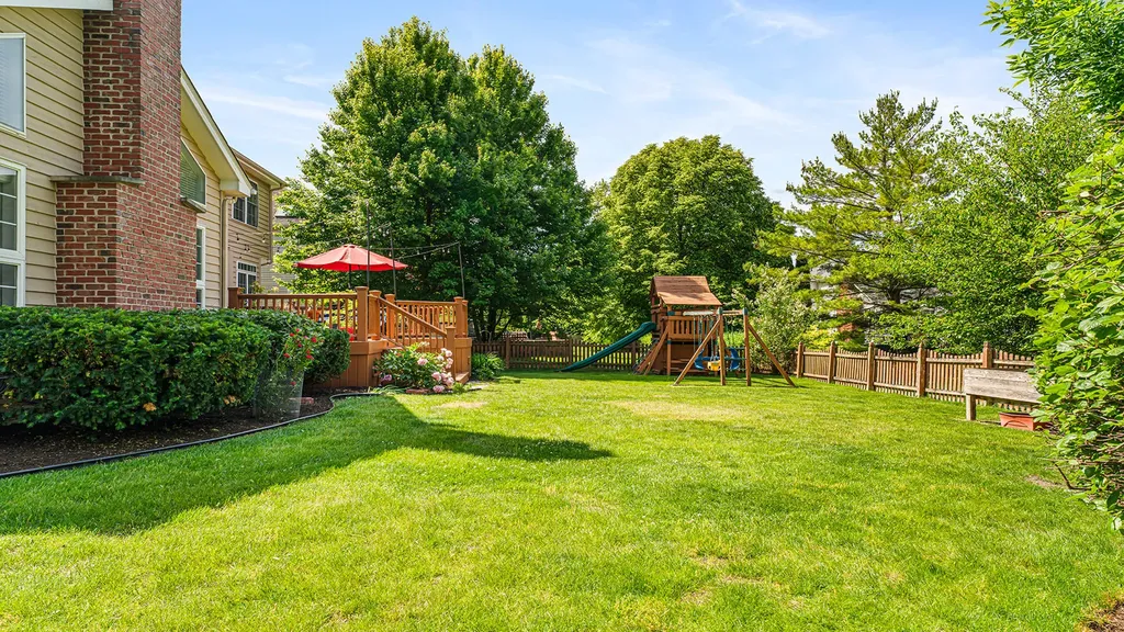3511 Kestral Drive Naperville IL 60564