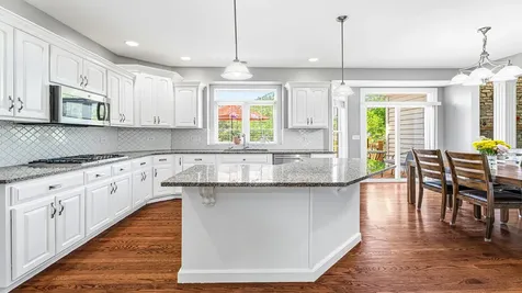 3511 Kestral Drive Naperville IL 60564