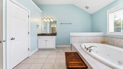 3511 Kestral Drive Naperville IL 60564