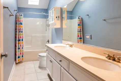 3511 Kestral Drive Naperville IL 60564