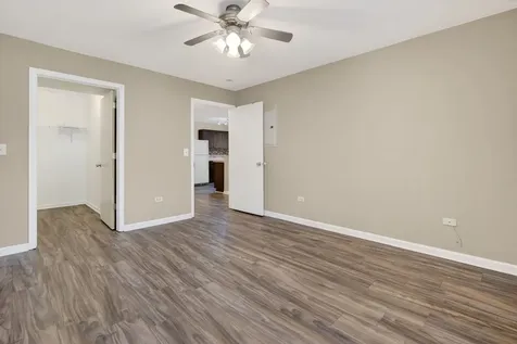 1628 Mcclure Road Aurora IL 60505