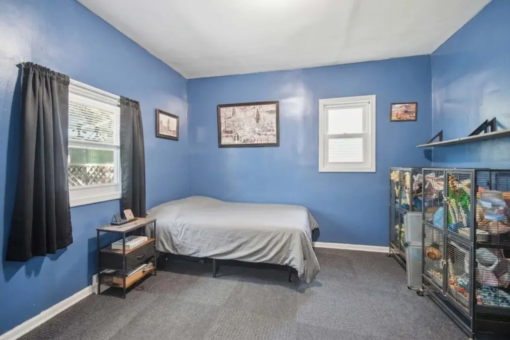 12124 South Edbrooke Avenue Chicago IL 60628