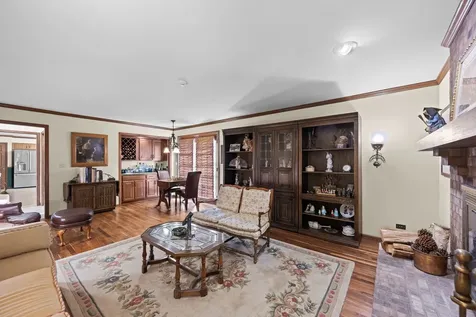 4211 Ridgeland Lane Northbrook IL 60062