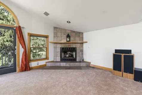 204 Freemont Street Durand IL 61024