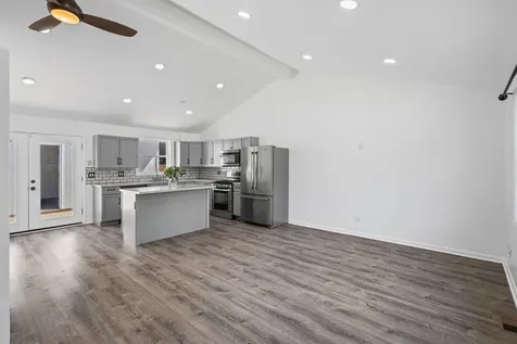 2948 Argonne Drive North Chicago IL 60064