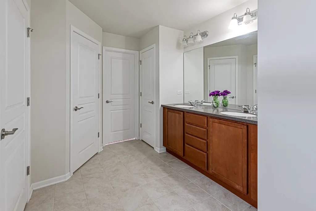 3484 Birch Lane Naperville IL 60564