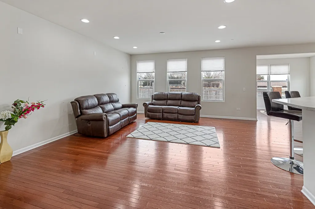 3484 Birch Lane Naperville IL 60564