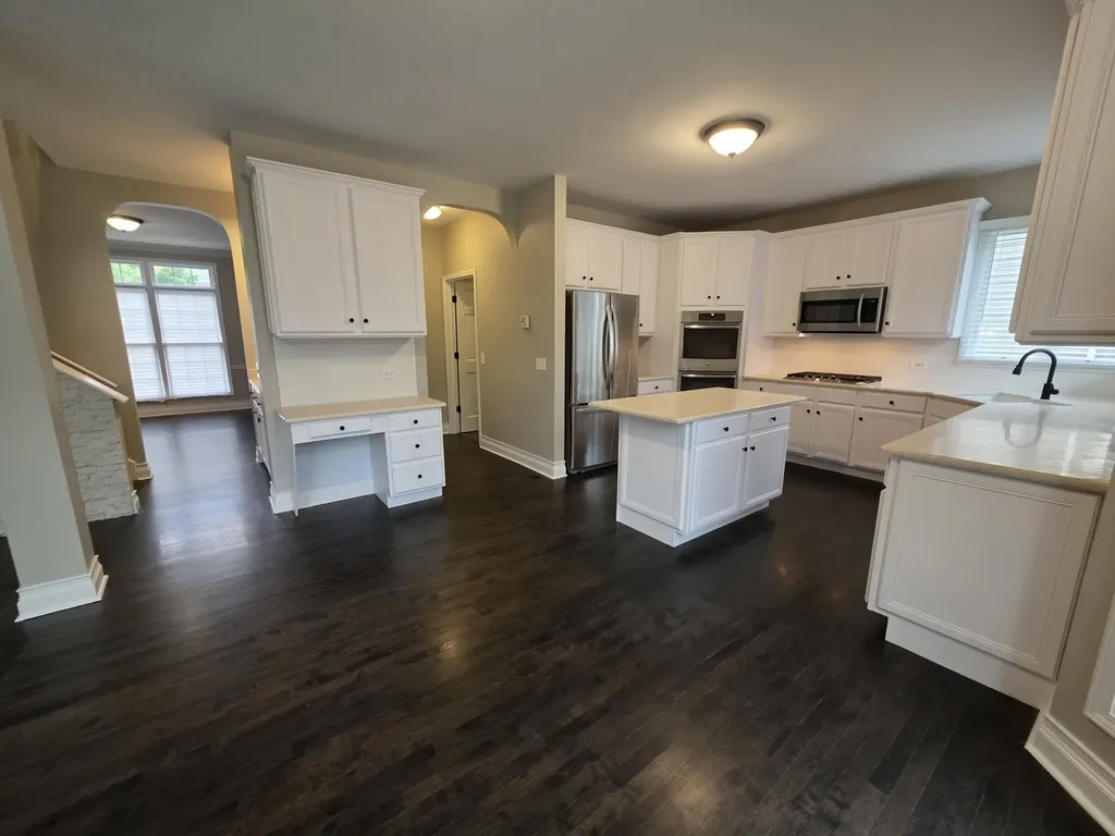 1N487 Seminole Lane Winfield IL 60190