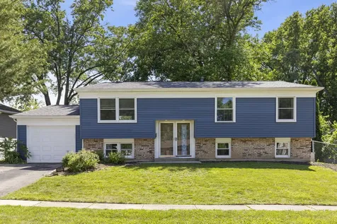 3005 Scenicwood Lane Woodridge IL 60517