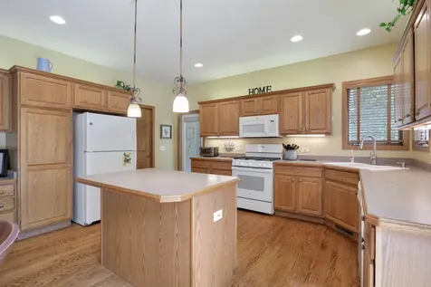 3302 Partridge Court Spring Grove IL 60081