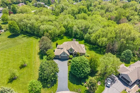 3302 Partridge Court Spring Grove IL 60081