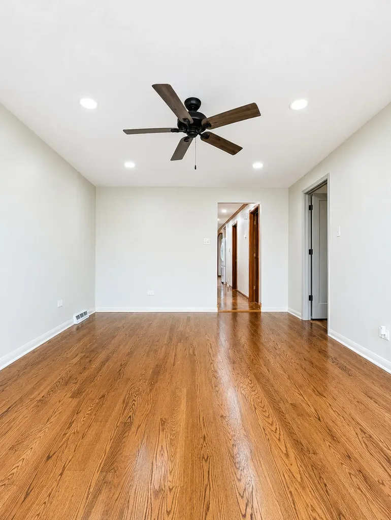 11401 South Lawndale Avenue Chicago IL 60655