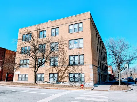 6146 North Ravenswood Avenue Chicago IL 60660