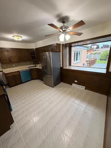 10809 Austin Avenue Chicago Ridge IL 60415