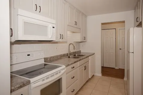 1405 East Central Road Arlington Heights IL 60005
