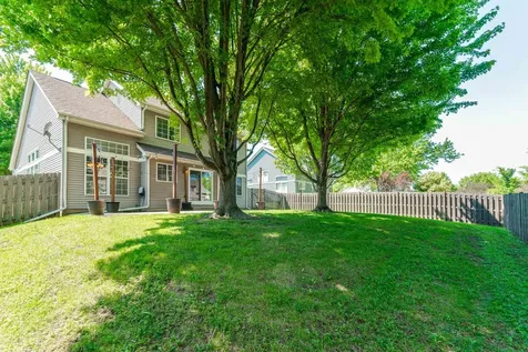 4 Deer Creek Court Lake In The Hills IL 60156