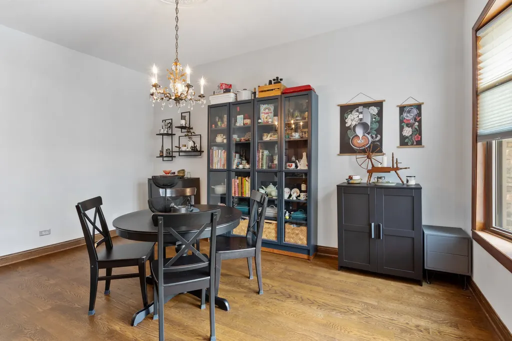 4336 North Kenmore Avenue Chicago IL 60613