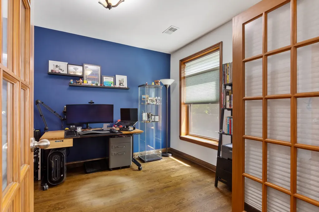 4336 North Kenmore Avenue Chicago IL 60613