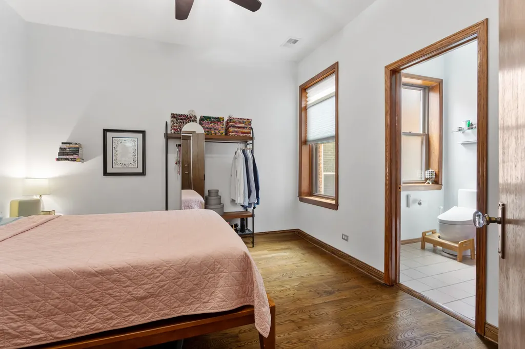 4336 North Kenmore Avenue Chicago IL 60613