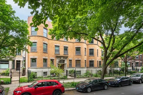 4336 North Kenmore Avenue Chicago IL 60613