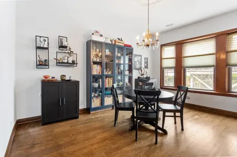 4336 North Kenmore Avenue Chicago IL 60613