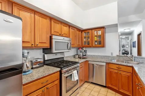 4336 North Kenmore Avenue Chicago IL 60613