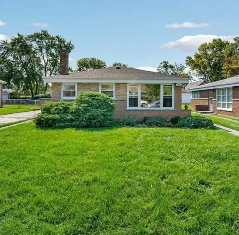 5151 Chase Avenue Skokie IL 60077